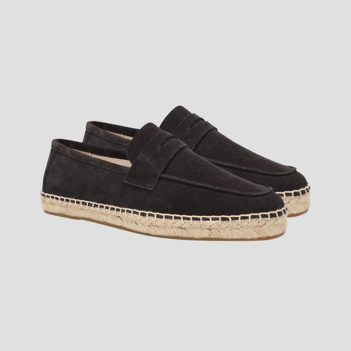 "Chaussures mocassins espadrilles en daim beige, semelle jute, style méditerranéen, pour homme, élégance décontractée"