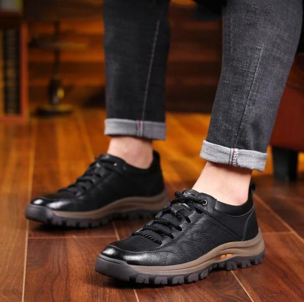 Chaussures orthopédiques en cuir pour hommes, imperméables, élégantes, avec semelle antidérapante et design polyvalent.