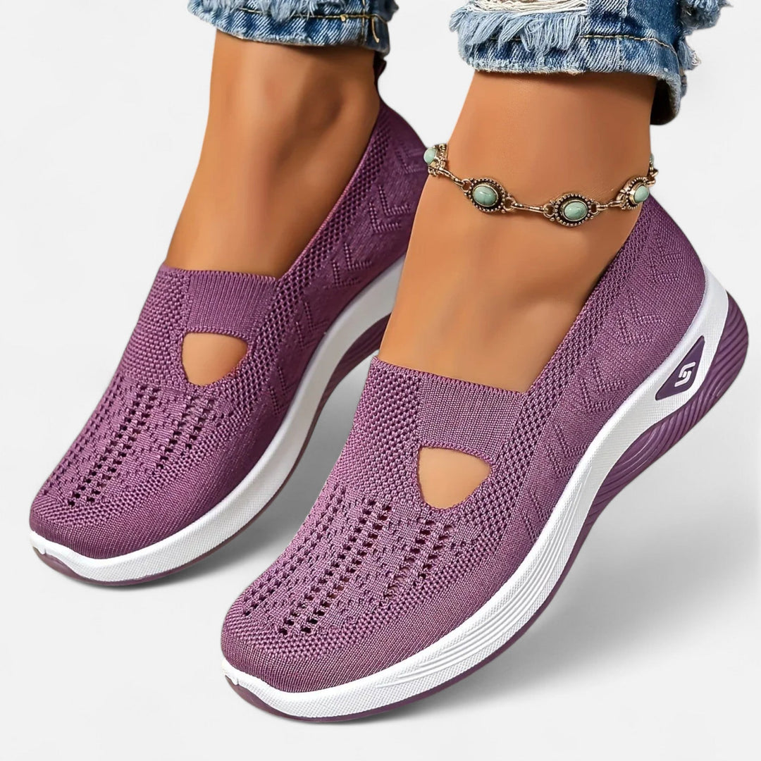 "Chaussures orthopédiques légères femmes, design moderne sans lacets, confort et soutien ergonomique."