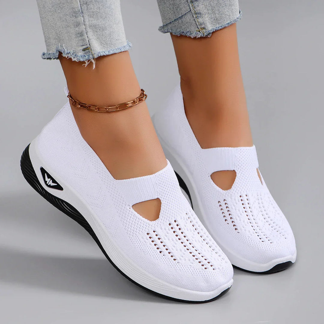 "Chaussures orthopédiques pour femmes, confortables, semelle amortissante, soutien optimal, design moderne multicolore."