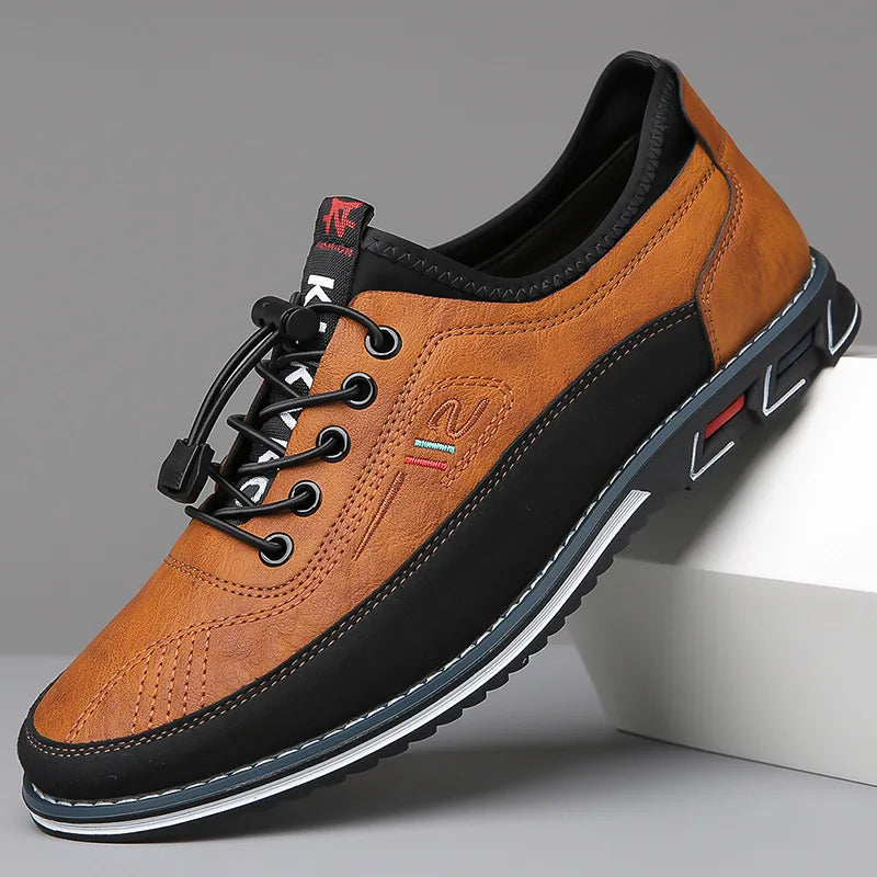 "Chaussures Oxford homme élégantes, cuir brun lisse, semelle épurée, idéales pour un style classique et confort optimal."