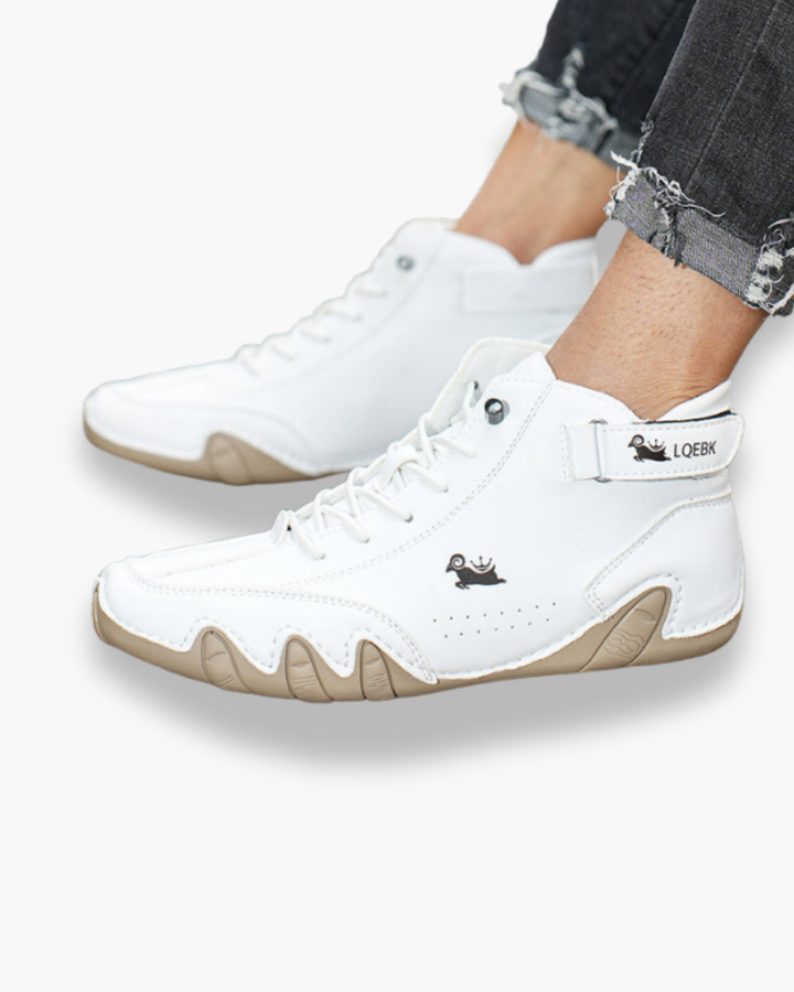 "Chaussures pieds nus homme, imperméables, semelle antidérapante pour confort naturel sur terrains variés."