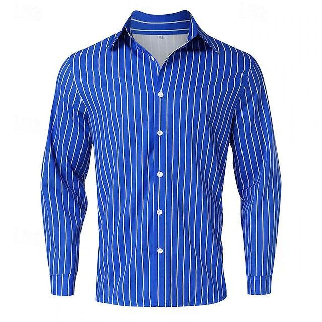 "Chemise en coton bleu clair pour homme, design intemporel, parfaite pour un style décontracté et élégant."