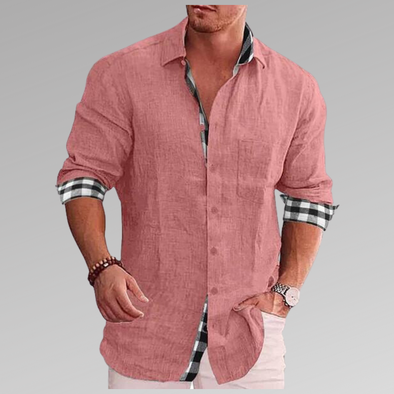 "Chemise en lin bleu clair pour homme, col et manchettes à carreaux, élégante et confortable pour l'été"