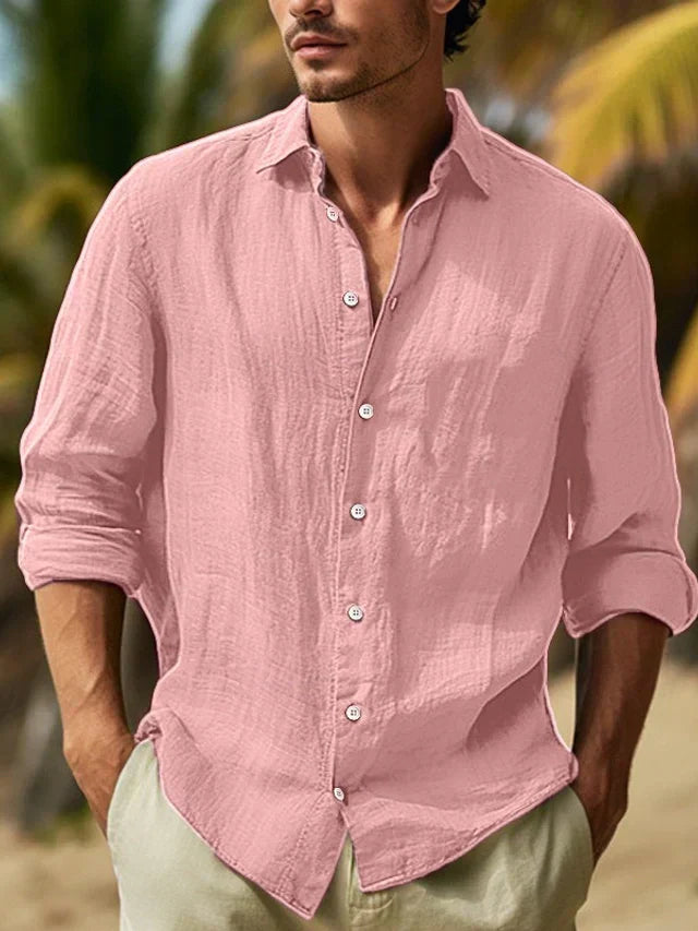 Chemise en lin homme, manches longues, élégante et confortable, couleur neutre, parfaite pour toutes occasions, vue de face.