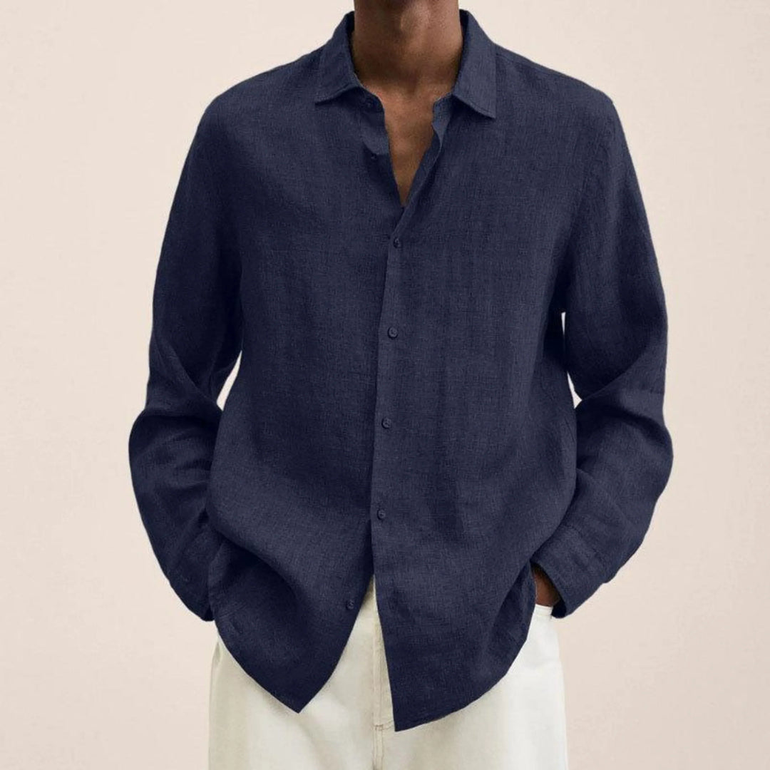 "Chemise en lin pour homme, élégante et respirante, col structuré, boutons intégrés, coupe classique, idéale pour tous styles