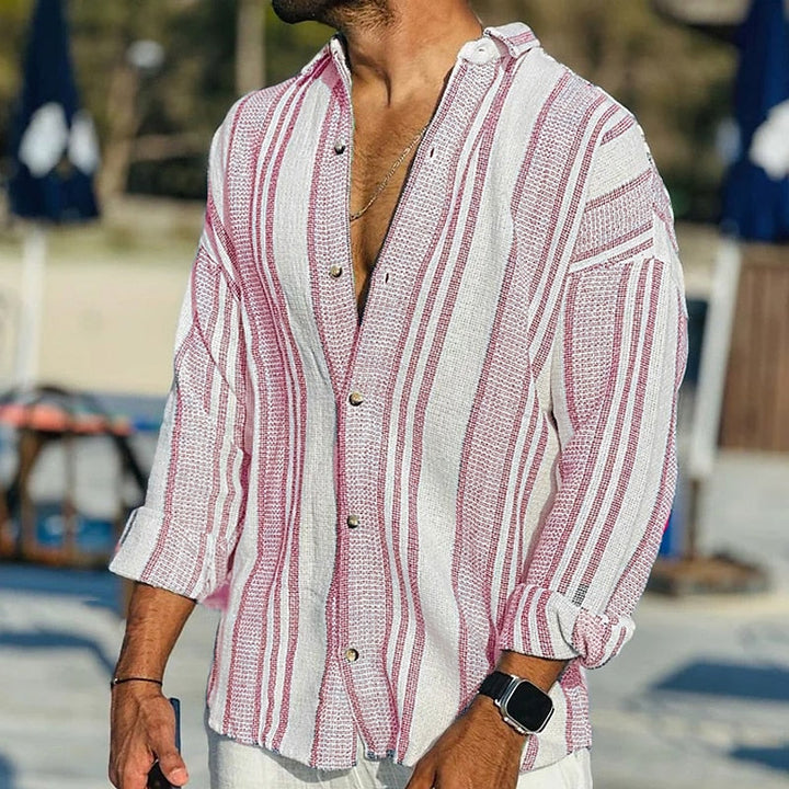 "Chemise en lin rayée pour homme, élégante et confortable, design intemporel, idéale pour un look professionnel ou décontract