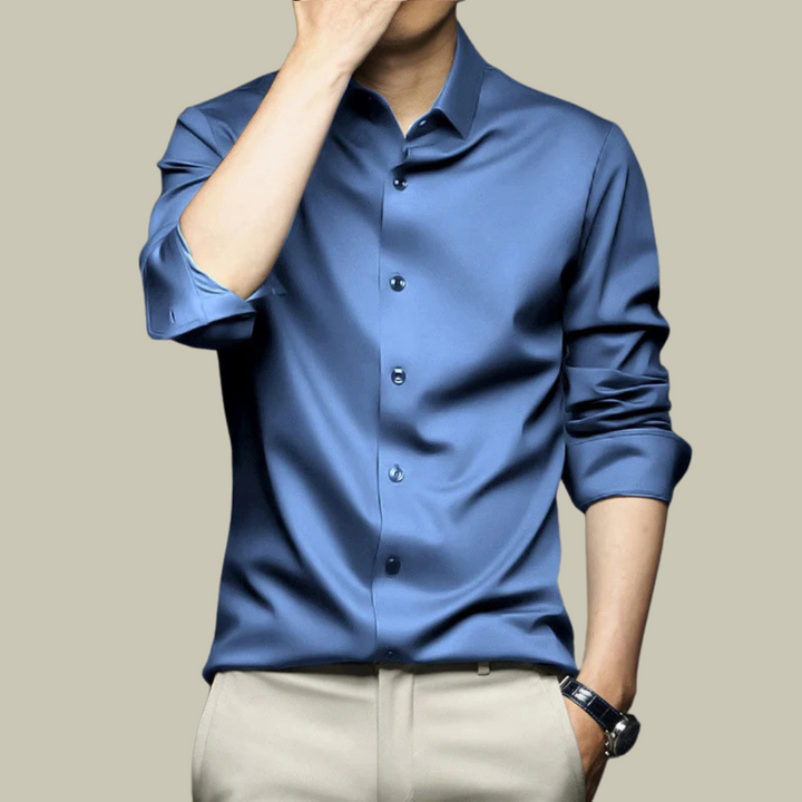 Chemise en soie pour homme, formelle, manches longues, coupe ajustée, élégante, pour un style raffiné et sophistiqué.