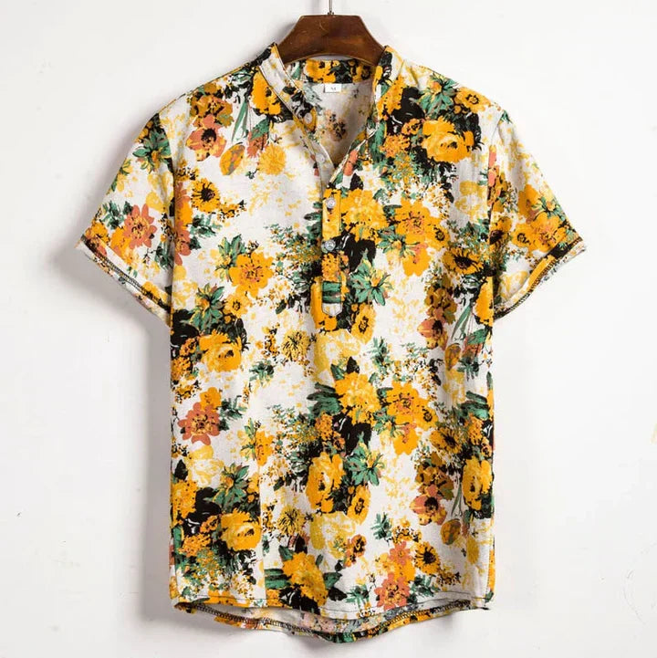 "Chemise Henley homme imprimée, style moderne, tissu léger, col élégant, pour un look décontracté et confortable."