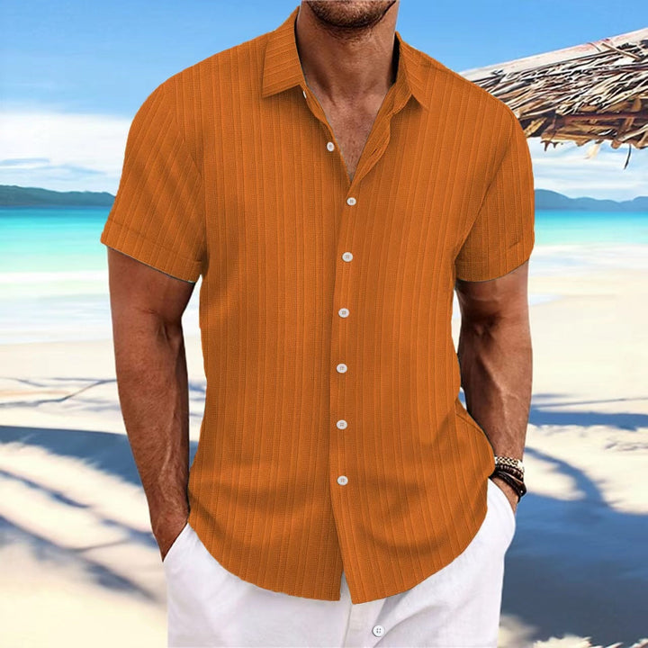 "Chemise homme élégante, manches longues, rayures, coton et lin, idéale pour style formel ou décontracté."