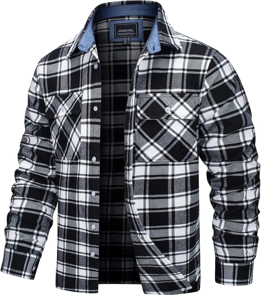 "Chemise homme en flanelle à carreaux, douce et élégante, avec col retourné et coupe classique pour confort optimal."