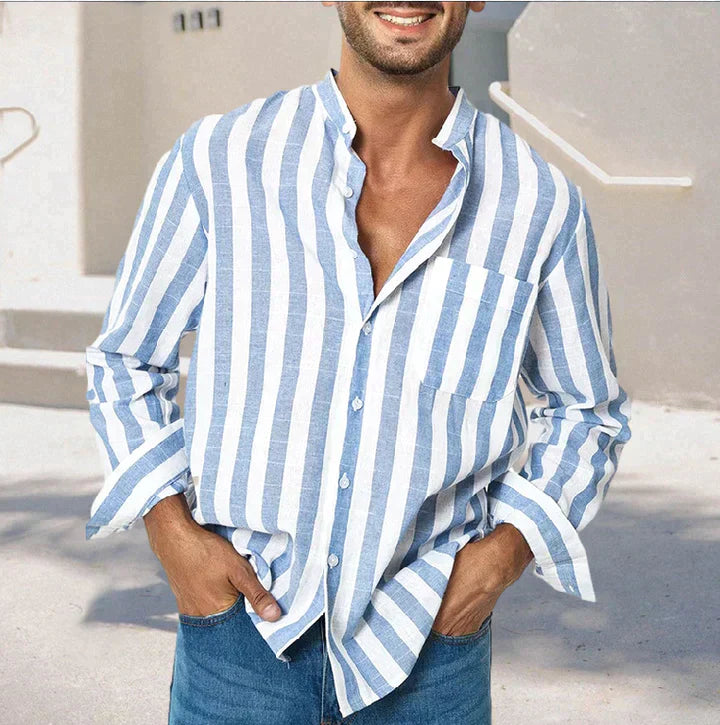 "Chemise homme rayée moderne, coupe décontractée, élégance intemporelle et polyvalence pour toutes occasions."
