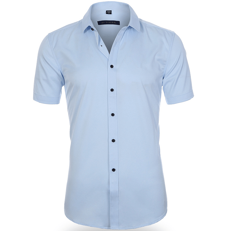 "Chemise infroissable homme, élastique et respirante, élégante, idéale pour un look soigné toute la journée."