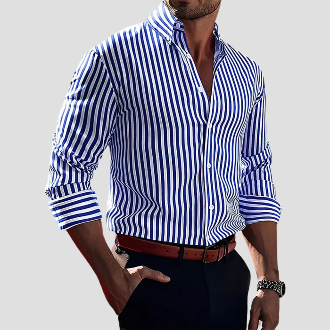 Chemise rayée homme en coton premium, manches longues, coupe ajustée, motif rayé classique, élégance et confort sophistique.