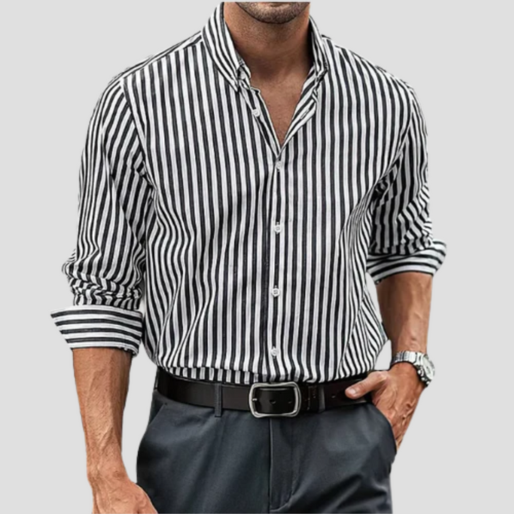 Chemise rayée homme en coton premium, manches longues, coupe ajustée, motif rayé classique, élégance et confort sophistique.