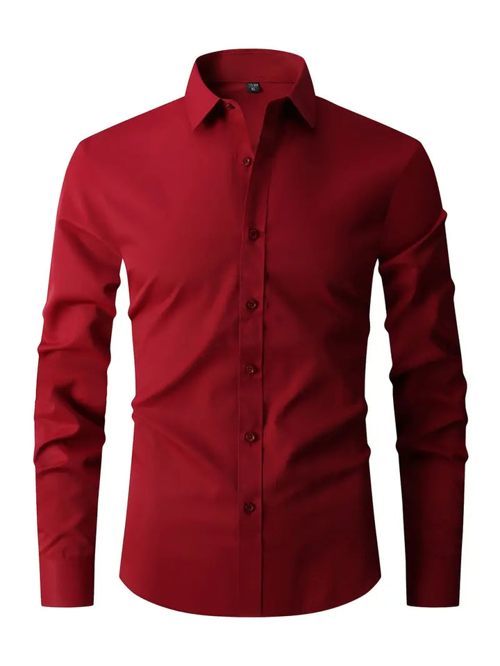"Chemise semi-formelle homme élégante, coupe moderne, tissu léger, détails raffinés, idéale pour toutes occasions"