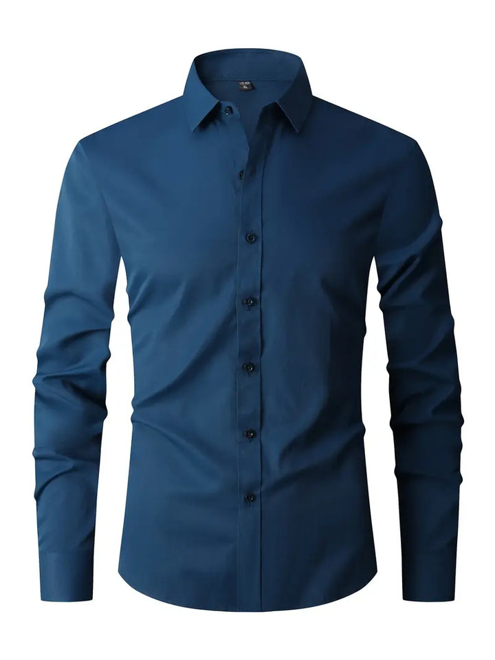 "Chemise semi-formelle homme élégante, coupe moderne, tissu léger, détails raffinés, idéale pour toutes occasions"
