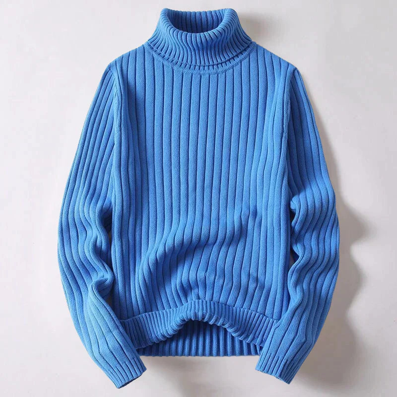 Col roulé homme en laine mérinos, élégant, coupe ajustée, couleur classique, texture douce et sophistiquée.