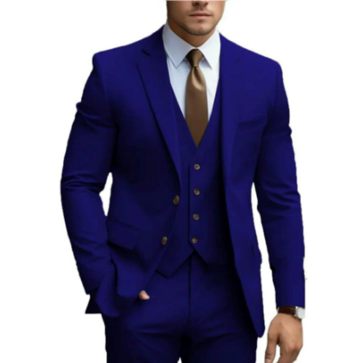 "Costume 3 pièces élégant pour homme, veste, gilet et pantalon, parfait pour mariage, couleur tendance, taille ajustée."
