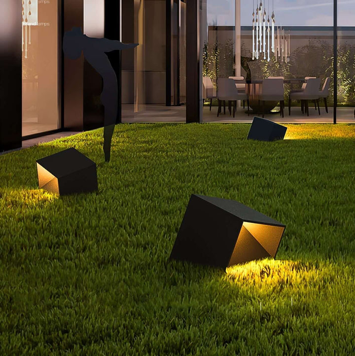 Lampe Solaire Extérieure Cube - Jardin Design