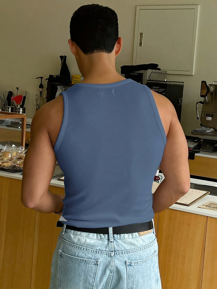 "Débardeur d'été homme en polyester respirant, coupe slim, style décontracté, idéal pour les journées chaudes"