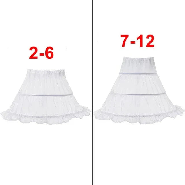 "Déguisement enfant Raiponce violet, robe princesse avec détails dorés, tissu doux, pour anniversaires et jeux créatifs."
