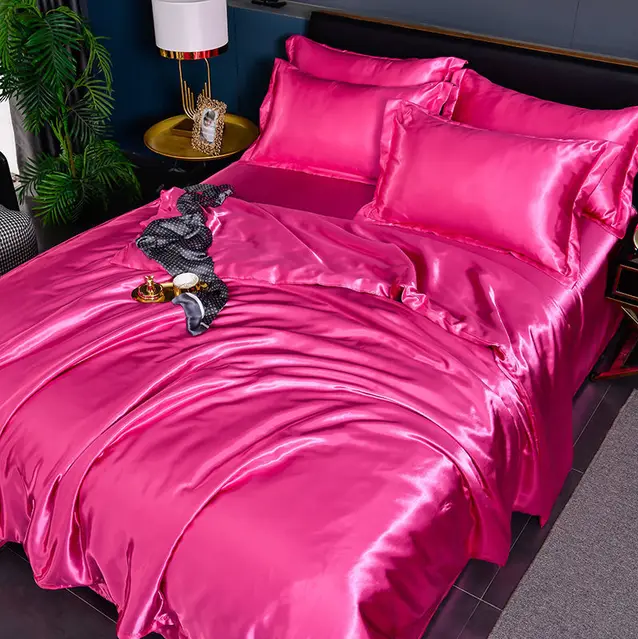 "Draps en satin uni luxe, brillance sophistiquée, texture douce, ajoutent élégance moderne à votre chambre, entretien facile.