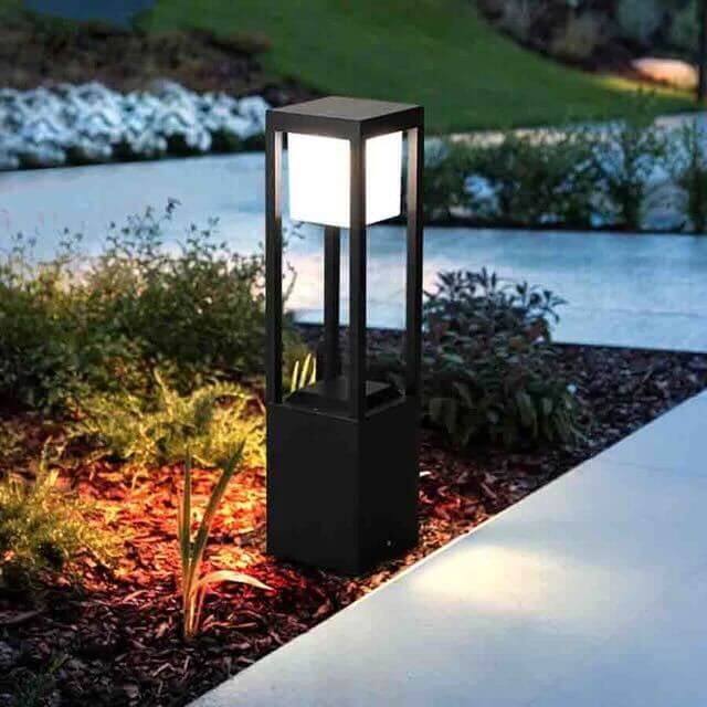 Lampe Solaire Extérieure Cube 60cm - Éclairage LED Efficace