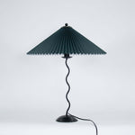 Noir et vert foncé