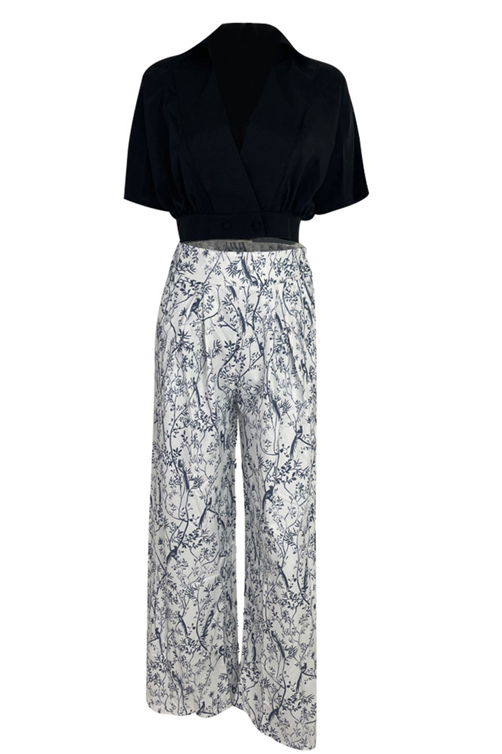 "Ensemble deux pièces femme chic en satin luxe, crop top à manches longues, pantalon palazzo, style élégant & moderne."