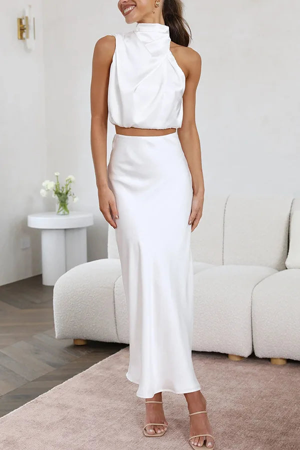 "Ensemble élégant femme avec blazer sur mesure et pantalon tailleur, style professionnel, matériaux de qualité supérieure."