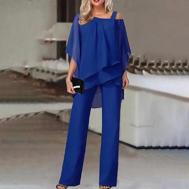 Ensemble élégant femme, top manches chauve-souris, épaules dénudées, grandes tailles, look sophistiqué, style unique.