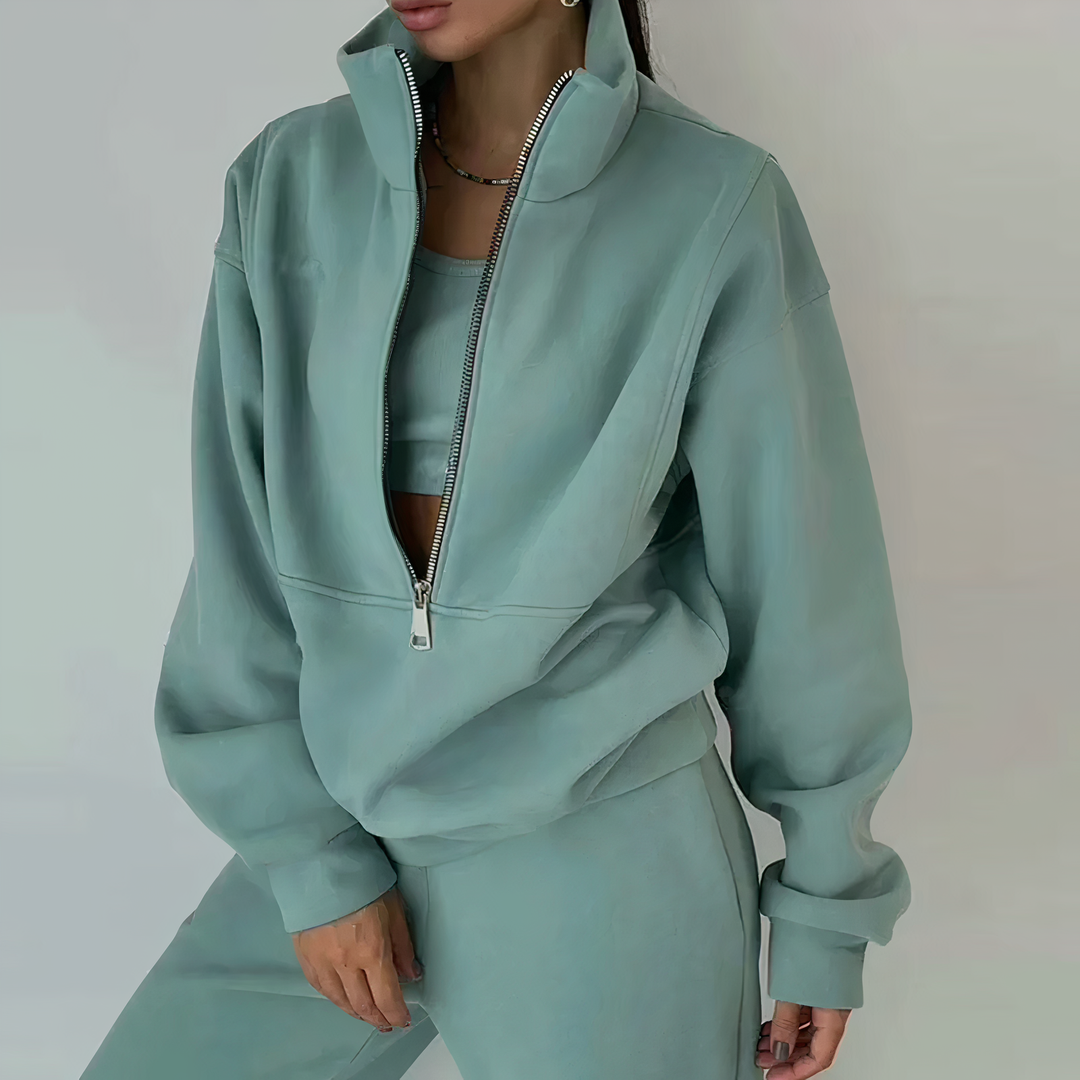 "Ensemble survêtement femme ELSIE, style chic et confortable, tissu stretch, blanc, taille haute, décontracté pour sport."