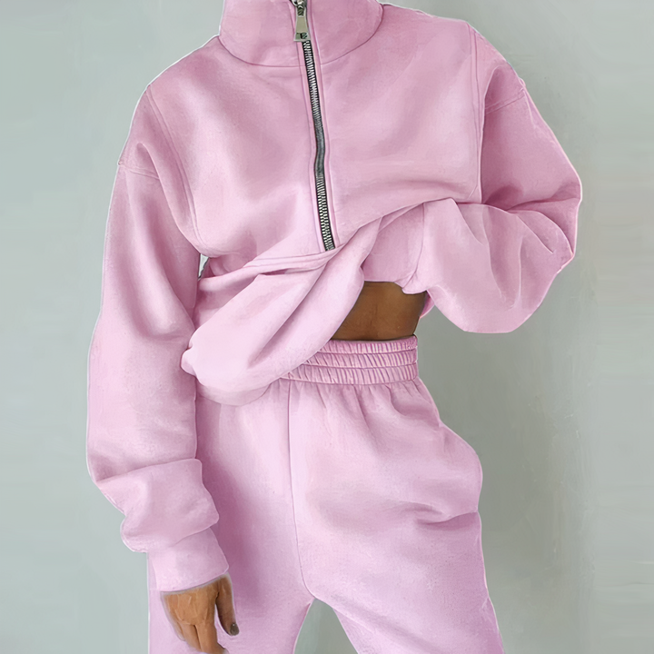 "Ensemble survêtement femme ELSIE, style chic et confortable, tissu stretch, blanc, taille haute, décontracté pour sport."