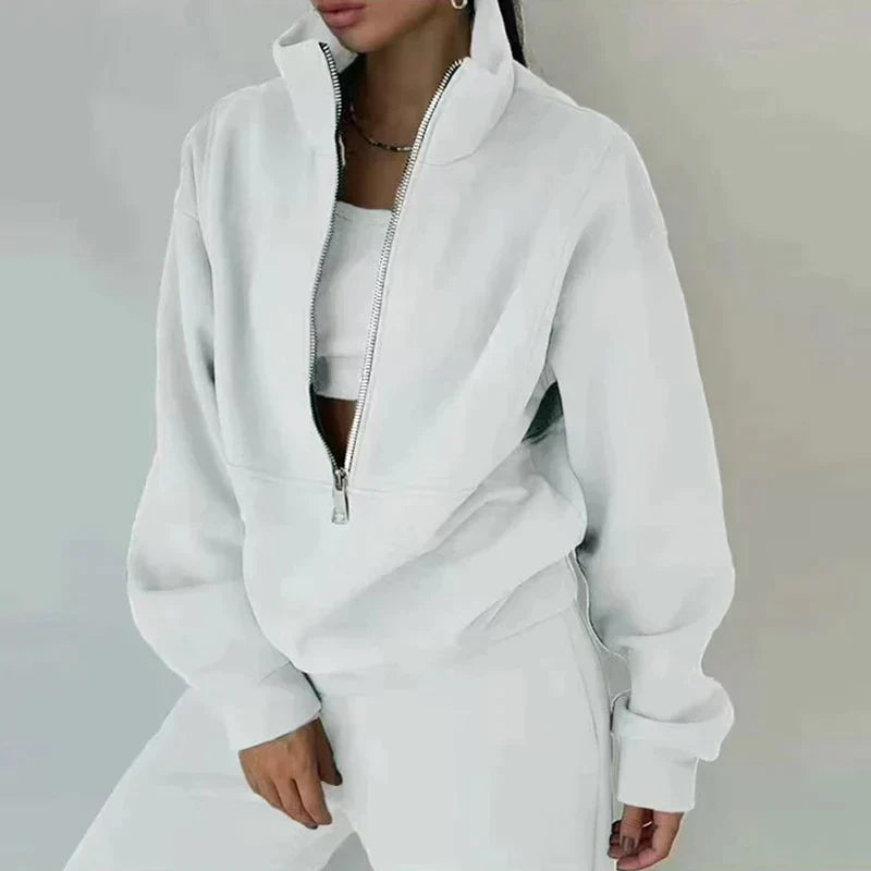 "Ensemble survêtement femme ELSIE, style chic et confortable, tissu stretch, blanc, taille haute, décontracté pour sport."