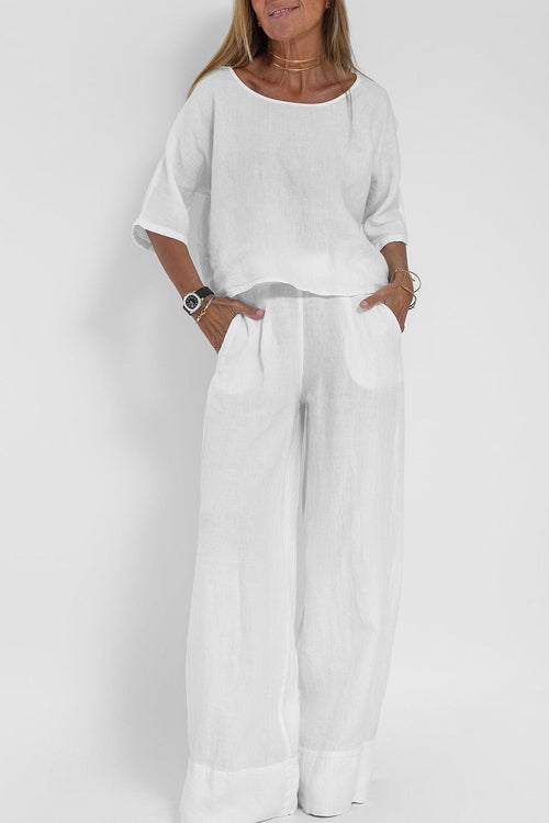 "Ensemble tailleur femme coton-lin, haut court chic et pantalon large taille haute, élégant et confortable."