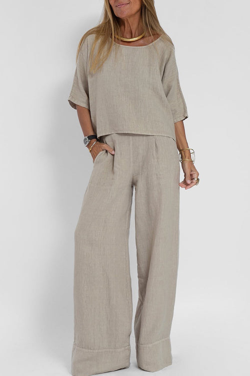 "Ensemble tailleur femme coton-lin, haut court chic et pantalon large taille haute, élégant et confortable."