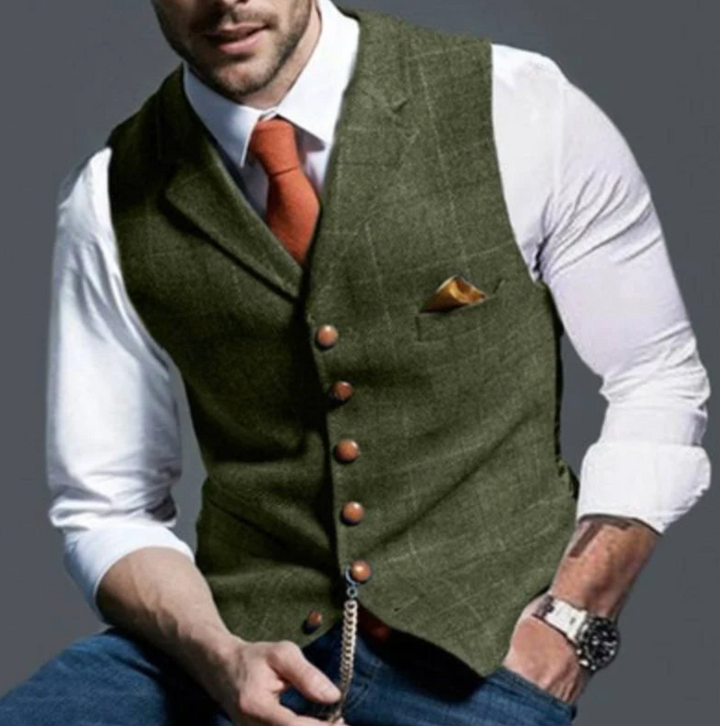 "Gilet élégant pour hommes, coton léger, col montant, coupe épurée, style raffiné idéal toutes occasions."
