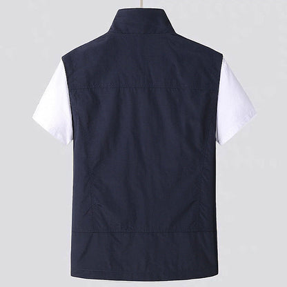 Gilet moderne pour hommes, sans manches, élégant, décontracté, disponible en couleurs variées, idéal pour toutes occasions.