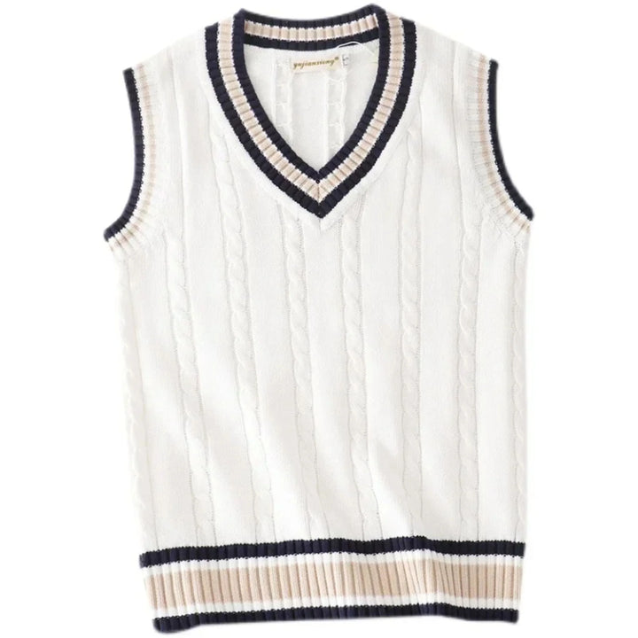 "Gilet sans manches homme élégant, tricot épais, style classique; à porter sur chemise ou col roulé pour chaleur et raffineme