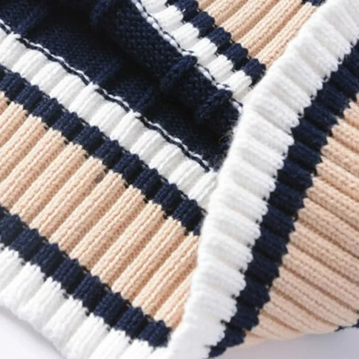 "Gilet sans manches homme élégant, tricot épais, style classique; à porter sur chemise ou col roulé pour chaleur et raffineme