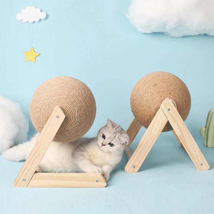 "Griffoir sphérique en sisal pour chats, design moderne, surface rotative, structure bois, idéal pour les griffes des félins.