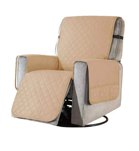 Housse de fauteuil élastique ajustable, couleur neutre, protège et embellit votre mobilier avec style et confort.