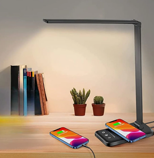 "Lampe de bureau LED ajustable moderne avec bras flexible et charge USB, idéale pour un éclairage directionnel et élégant."