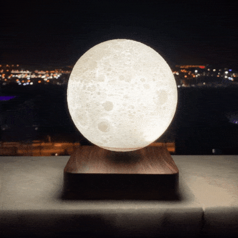 Lampe Lévitation Lunaire flottante, cratères réalistes, sur socle bois élégant, éclairage mystique pour la décoration intérie