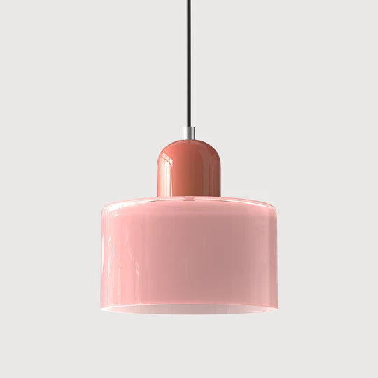 Lampe suspendue en verre avec design Bauhaus, lignes épurées, couleur beige, lumière chaleureuse pour élégance intemporelle.