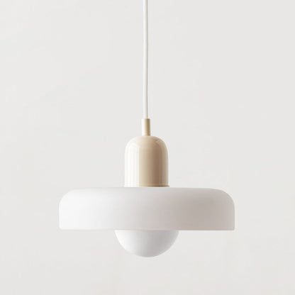"Lampe suspendue moderne en verre, design Bauhaus, forme ronde élégante, lumière douce, idéale pour espace contemporain."