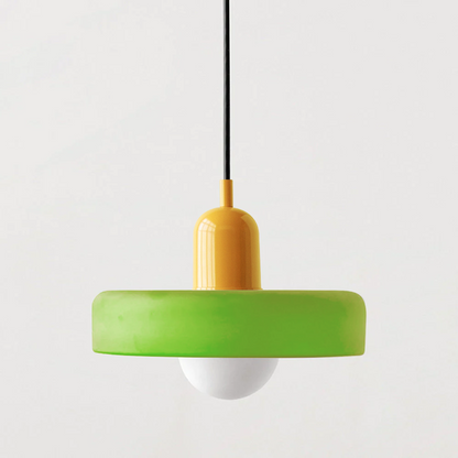 "Lampe suspendue moderne en verre, design Bauhaus, forme ronde élégante, lumière douce, idéale pour espace contemporain."