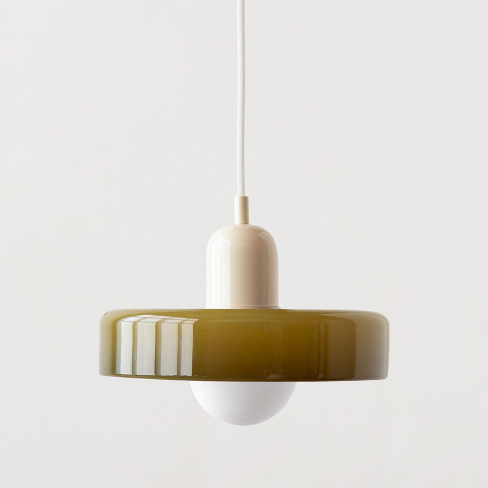 "Lampe suspendue moderne en verre, design Bauhaus, forme ronde élégante, lumière douce, idéale pour espace contemporain."