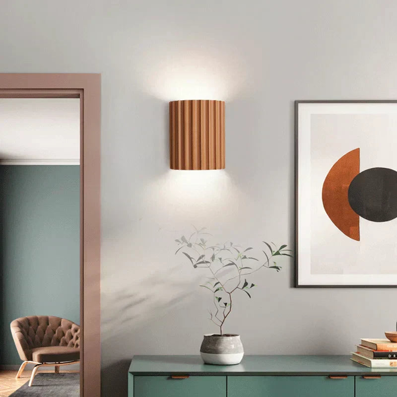 "Lampes murales LED modernes sans fil, design épuré, éclairage doux, finitions élégantes, idéale décoration intérieure."